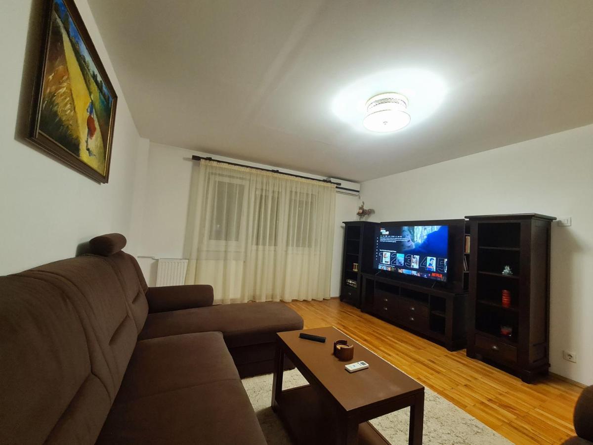 Clasic Apartment Nufarul 오라데아 외부 사진