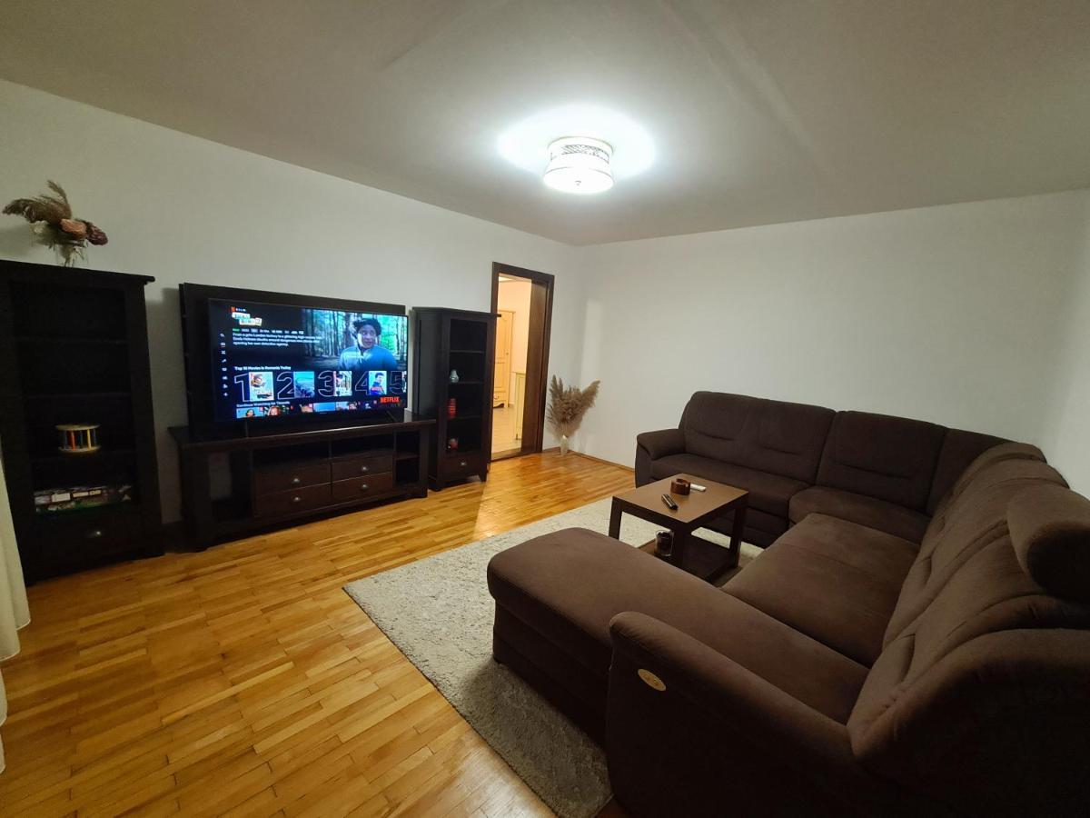 Clasic Apartment Nufarul 오라데아 외부 사진
