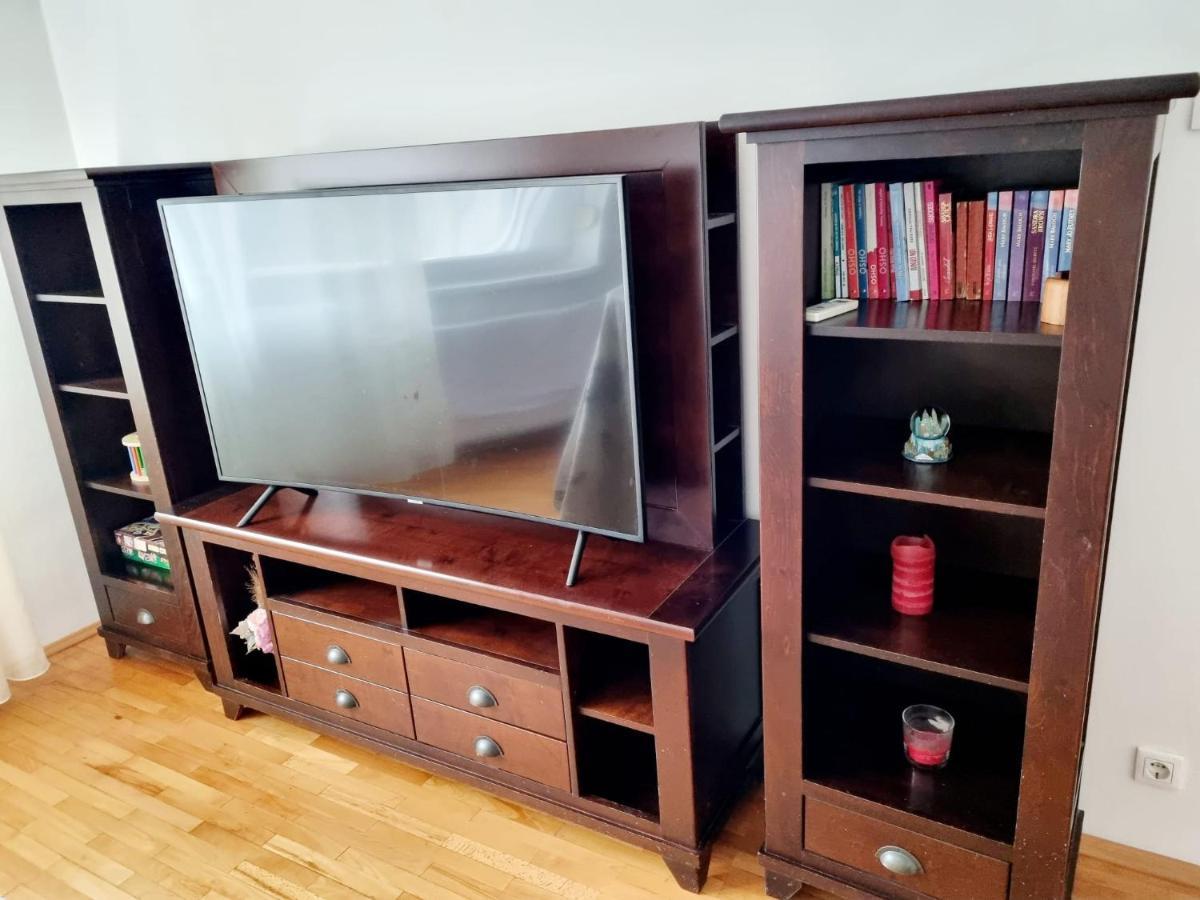 Clasic Apartment Nufarul 오라데아 외부 사진